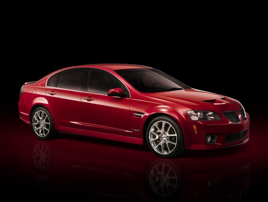  Pontiac G8 GXP 2008 года  (фото 2 из 3)